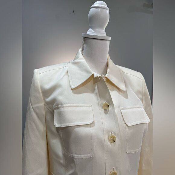 Off-White Vintage Talbots Silk Blend Blazer Size 6P EUC - Picture 3 of 9